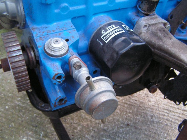 Rescued attachment Fuel pump.jpg